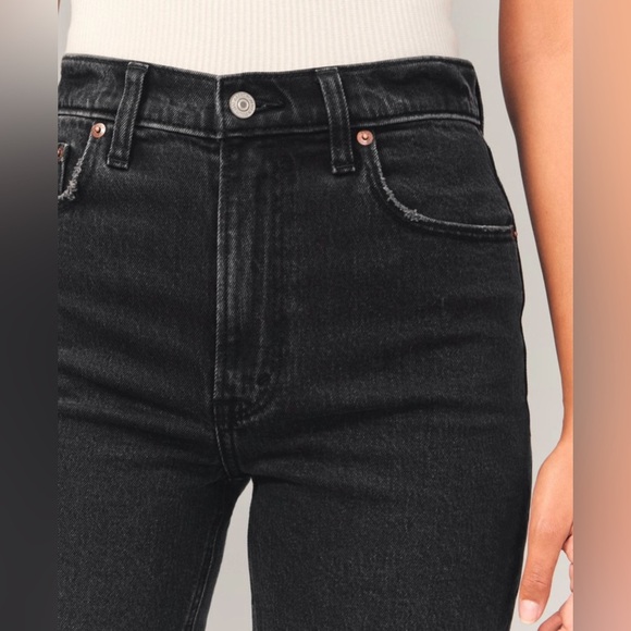 Abercrombie & Fitch Mixed Fabric Ultra High Rise 90s Straight Jean Size 28 / 6 - Picture 6 of 11